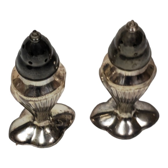 Vtg BM Company Silver Plated Salt & Pepper Shakers 4.25" Classic Tabletop Decor - Picture 3 of 12